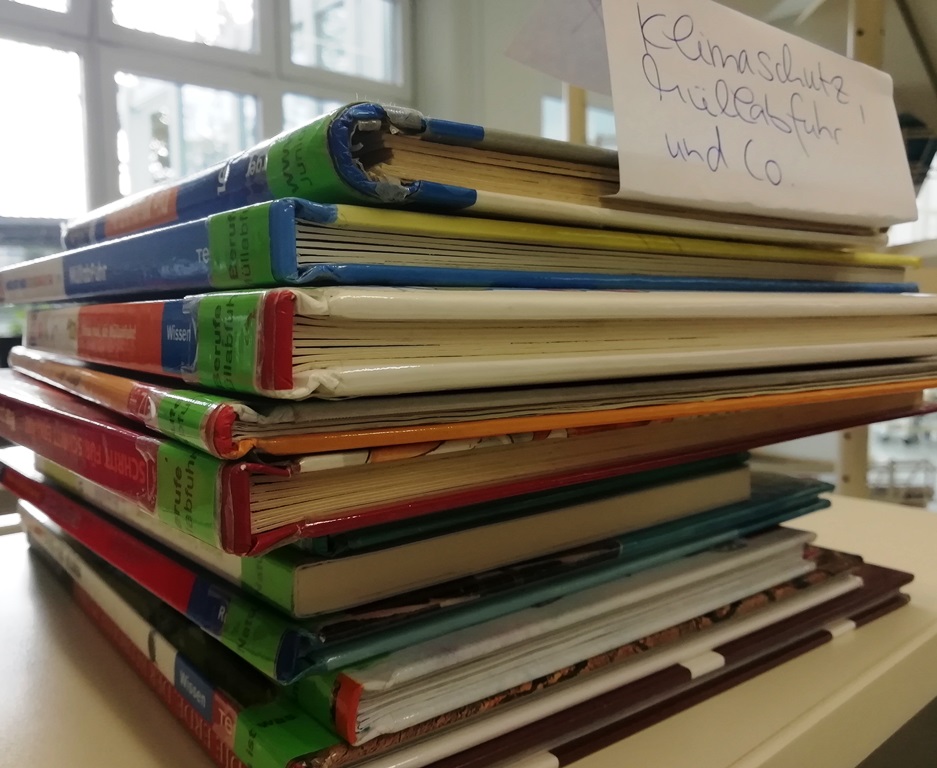 Bild zeigt einen Bücherstapel